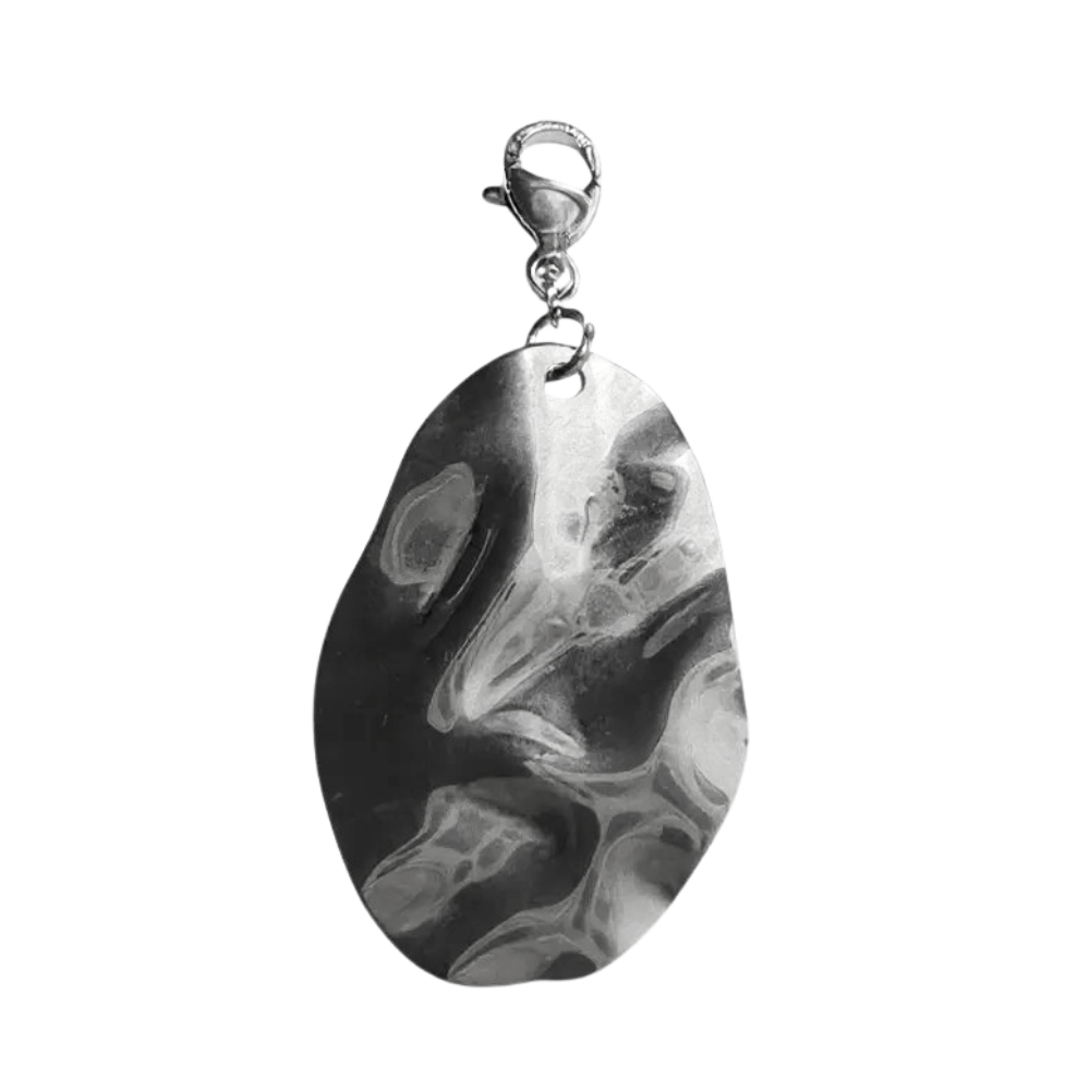 Charm Pierre Martelée Argentée | Collier Charms Personnalisé