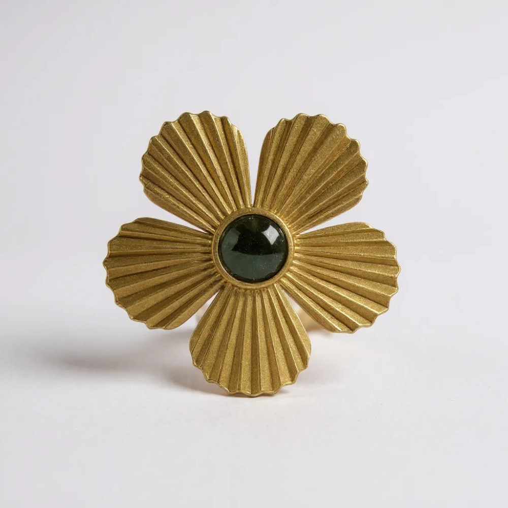 bague fleur dorée pierre noire acier inoxydable réglable
