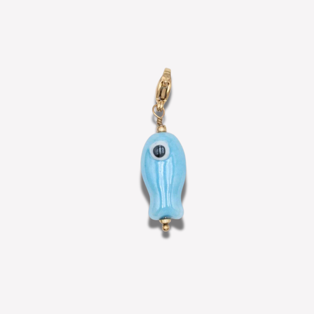 Charm Poisson Bleu
