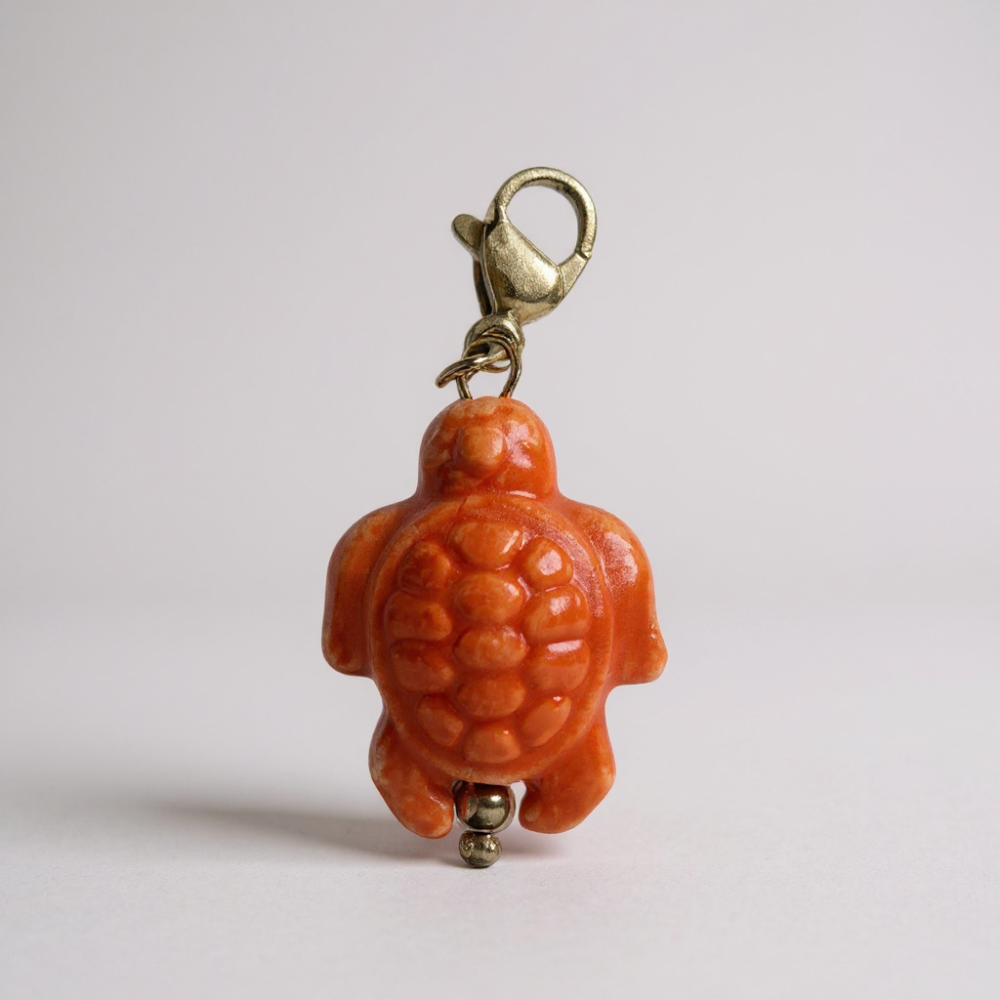 Charm Tortue orange – collier charms personnalisable | Gaou Bijoux