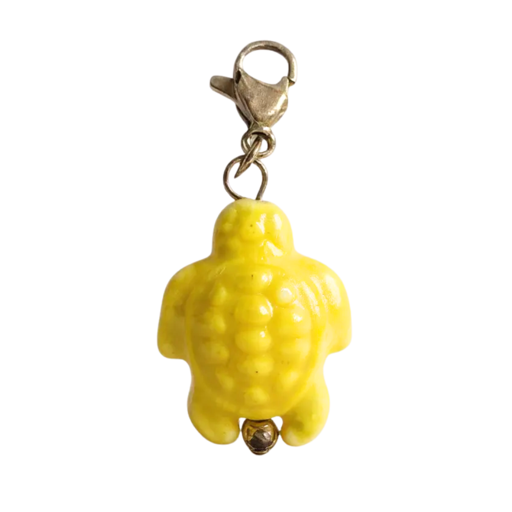 Charm tortue jaune en acier inoxydable et émail pour collier charms personnalisable