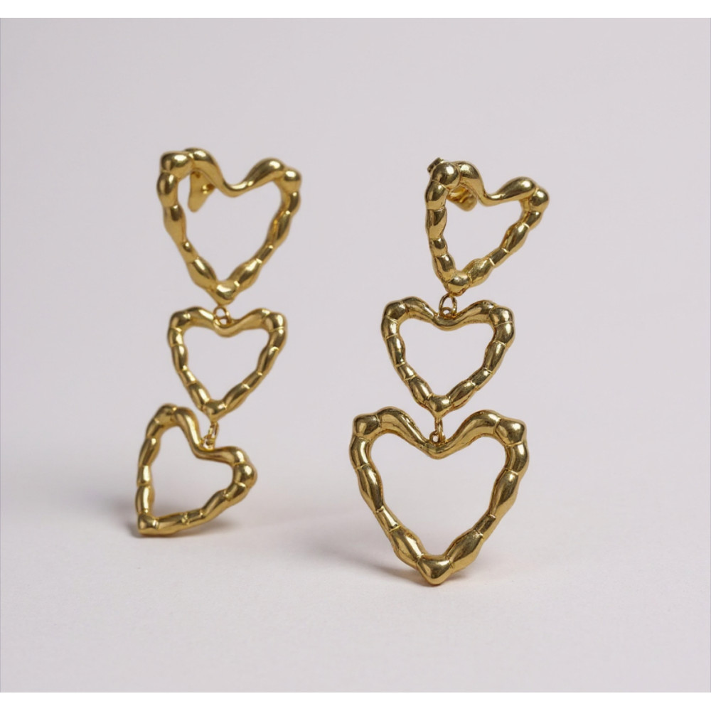 Boucles d’oreilles triple cœur doré en acier inoxydable | Gaou Bijoux