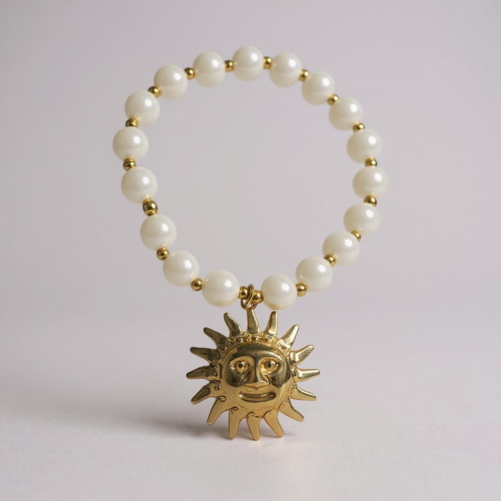 Bracelet perles nacrées charms dorés (soleil, fleur) | bijoux acier inoxydable | Gaou Bijoux