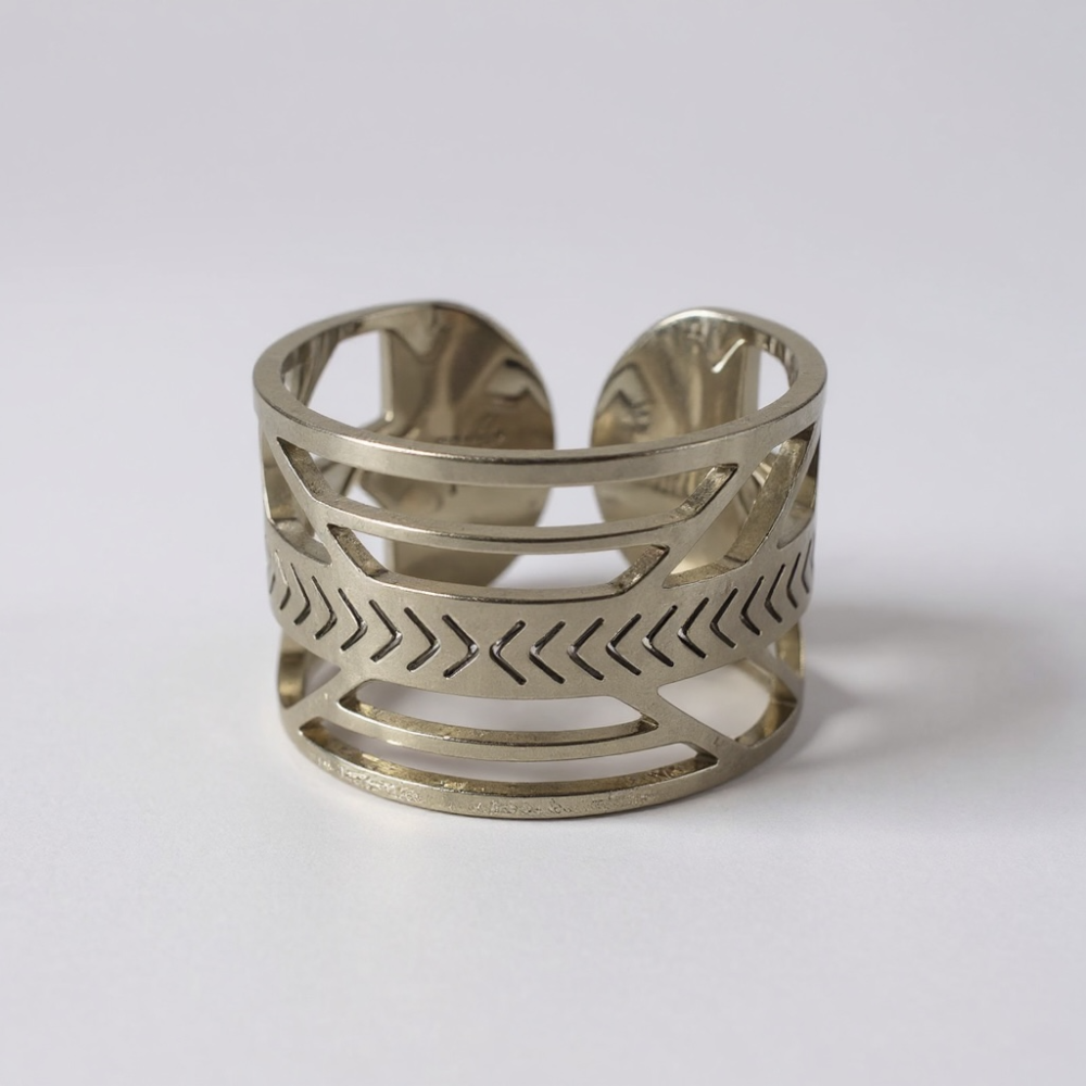 Bague Argentée Motif Flèche | bijoux acier inoxydable | Gaou Bijoux