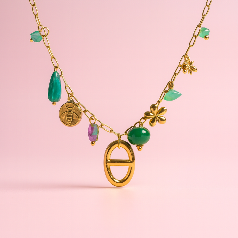 collier charms doré vert maille marine avec breloques colorées gaou bijoux