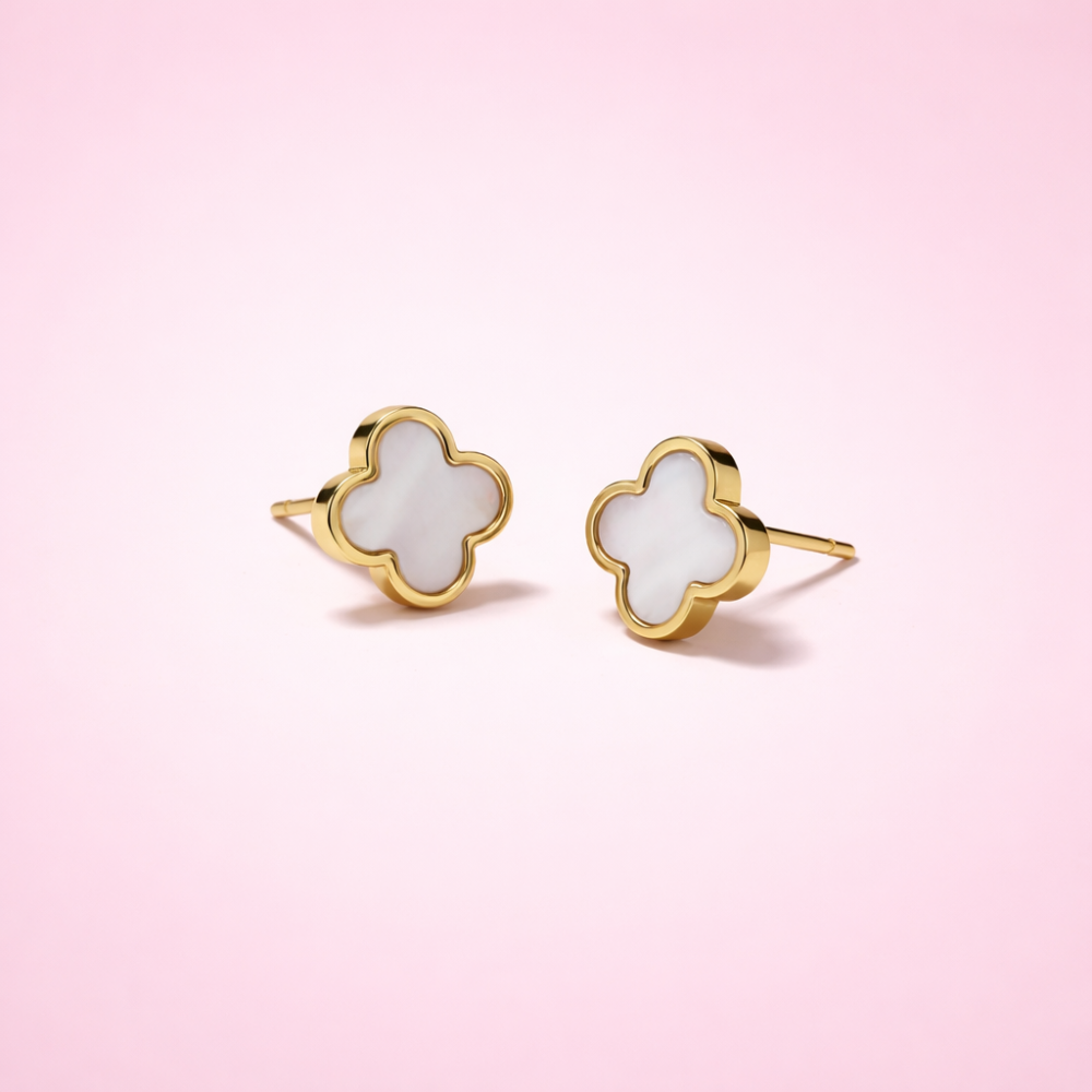 Boucles d’Oreilles Trèfle Nacre Blanche