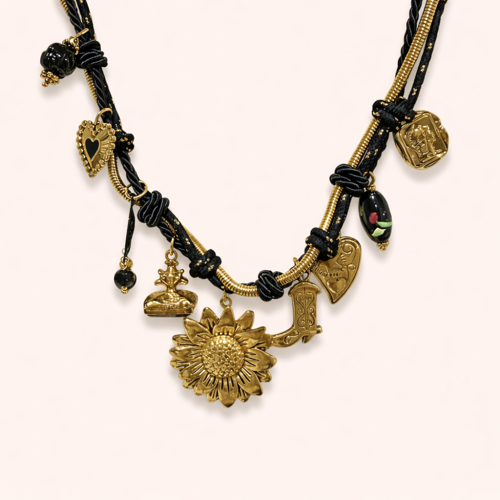 Collier Charms Fleur & Cœur – Cordon Noir & Acier Inoxydable Doré
