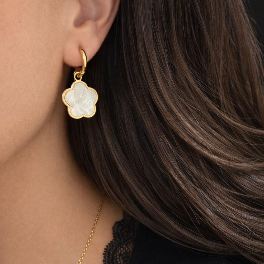 Boucles d’oreilles fleur nacrée en acier inoxydable | Gaou Bijoux