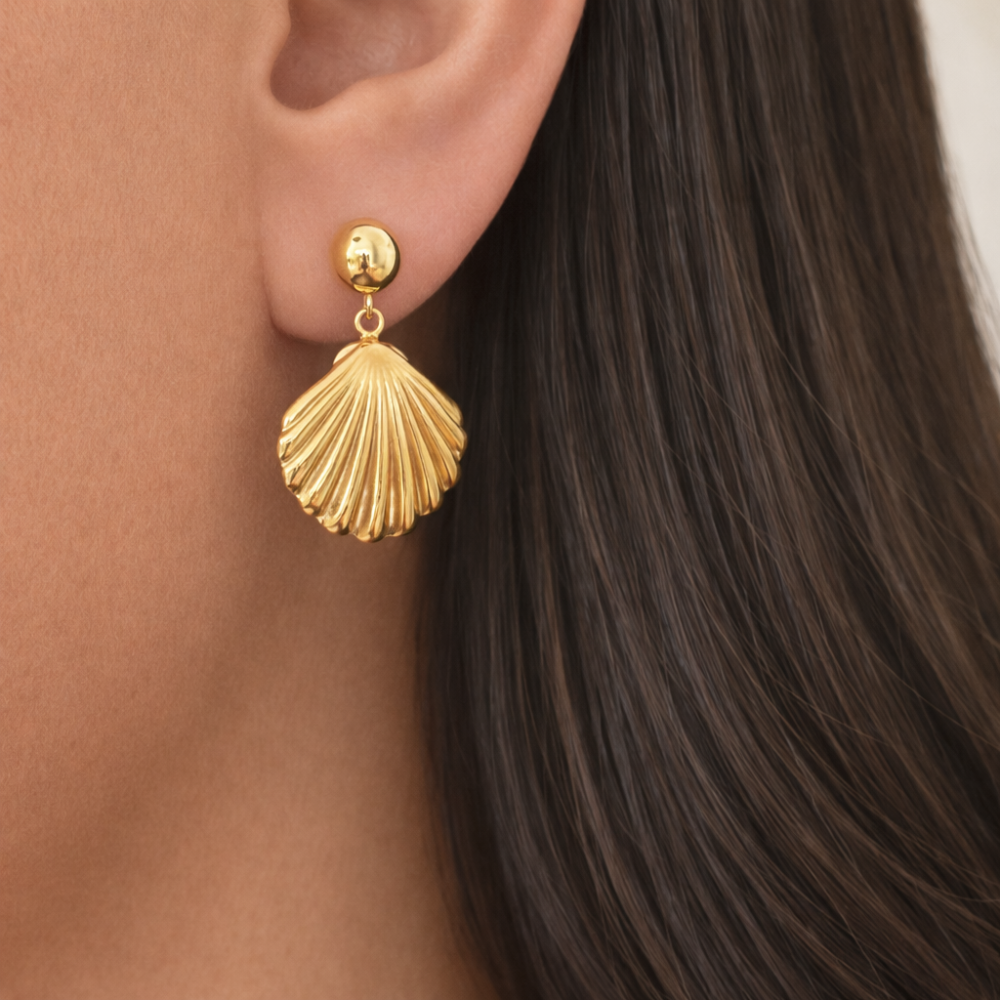 Boucles Coquillage Dorées en acier inoxydable | Gaou Bijoux
