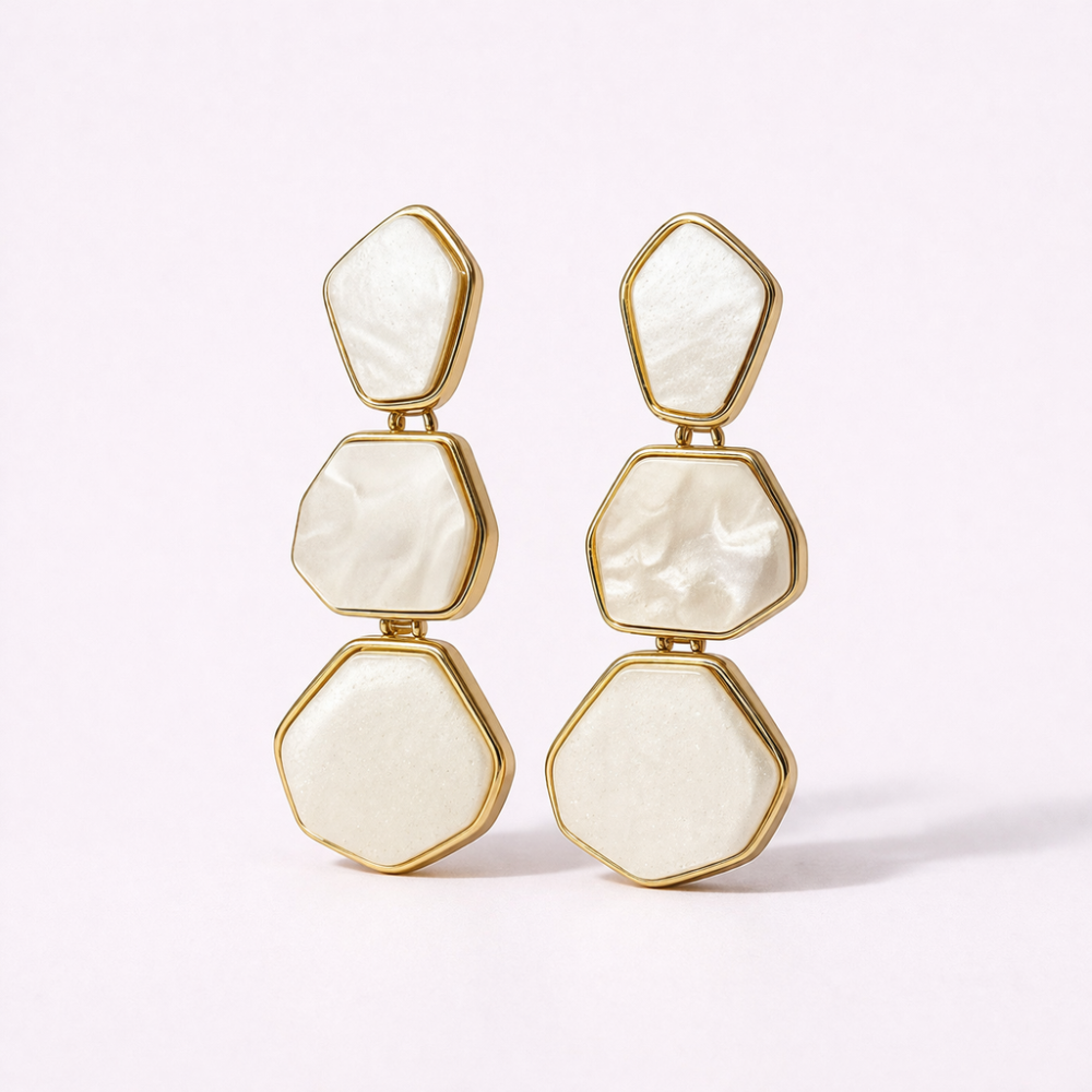 Boucles d’oreilles nacrées géométriques pendantes | Gaou Bijoux