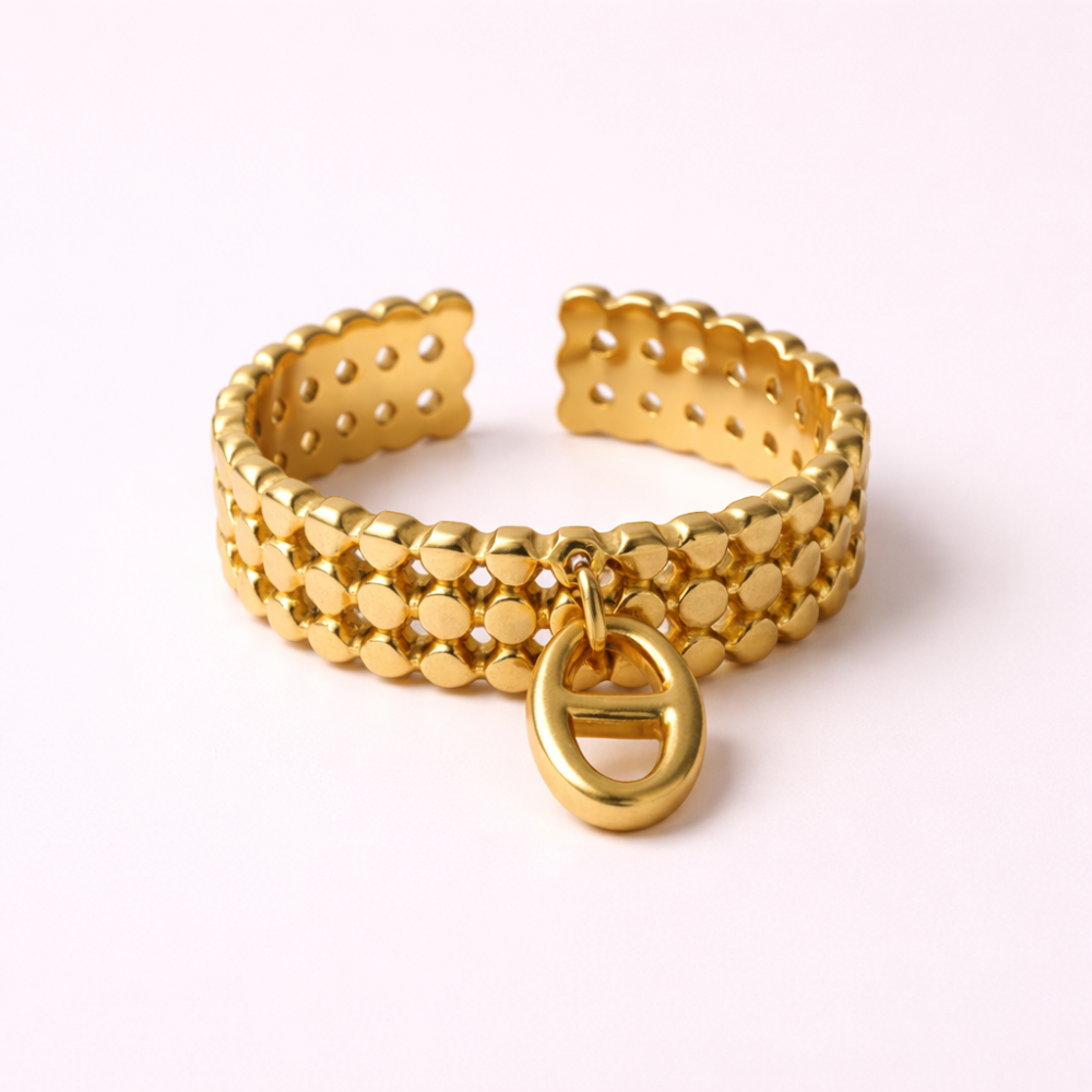 Bague Texturée avec Pendentif Ovale Maille Marine