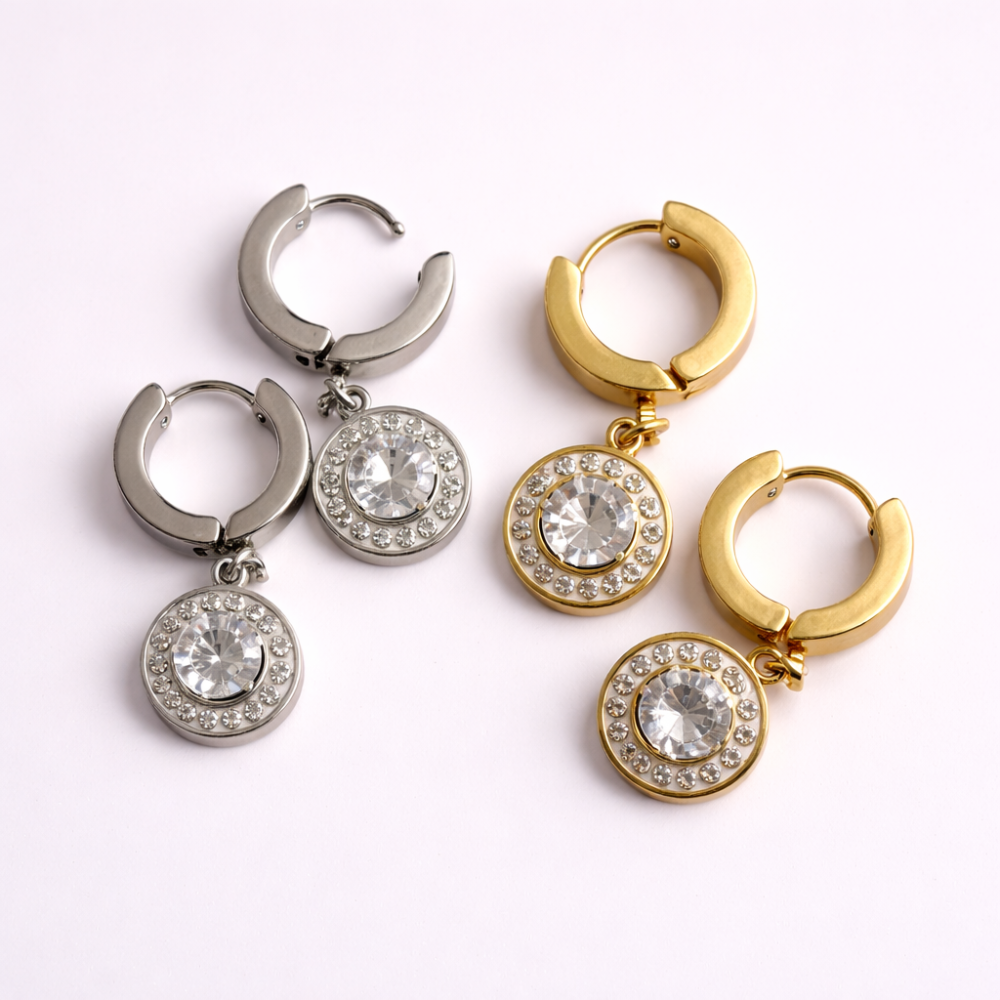 Boucles d’oreilles créoles strass dorées ou argentées en acier inoxydable | Gaou Bijoux