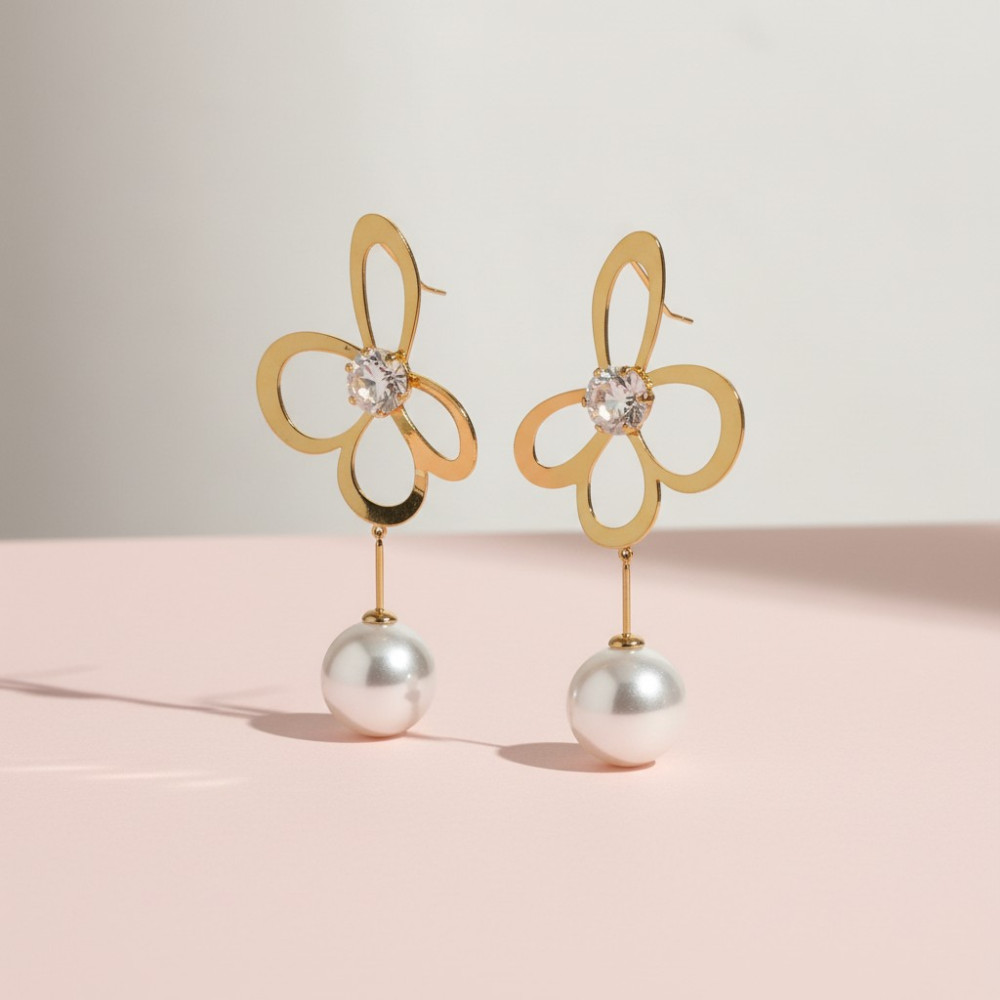 Boucles d’Oreilles Papillon & Perle