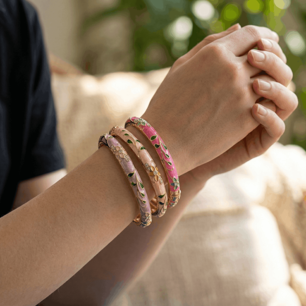 Bracelet jonc thaïlandais émaillé floral multicolore  tendance bohème chic  | Gaou Bijoux
