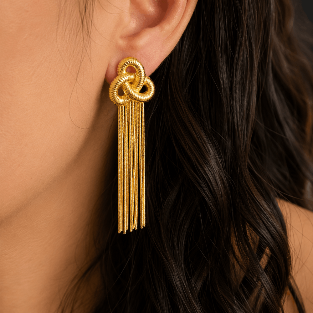 Boucles d’Oreilles Pompon Doré Acier Inoxydable | Gaou Bijoux