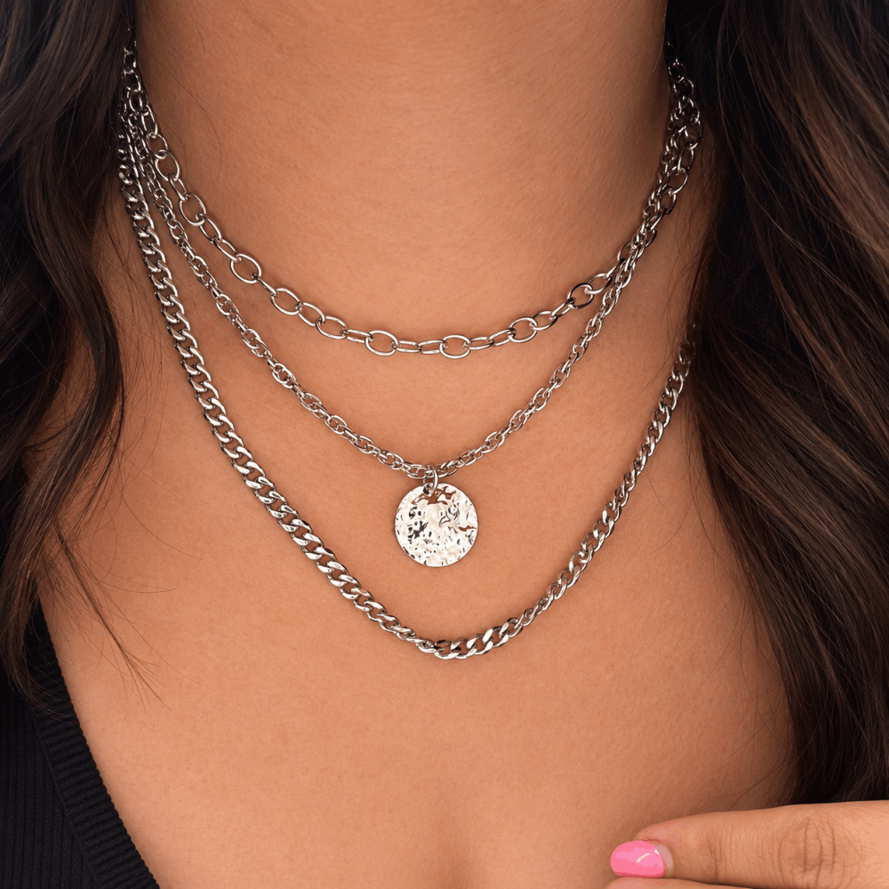 Collier multirang médaille martelée en acier inoxydable | Gaou Bijoux