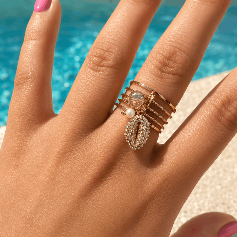 Bague Réglable Naïa Cauri Strass Dorée | Gaou Bijoux